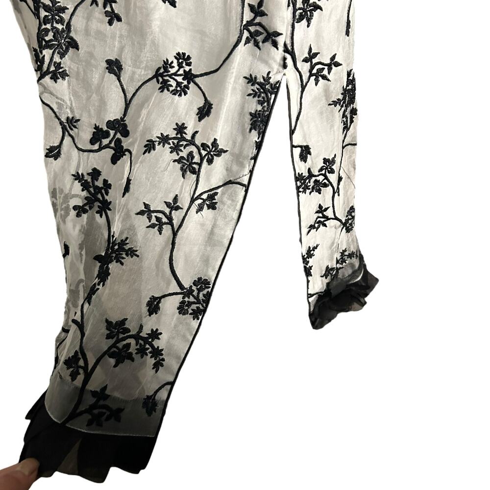 Handmade White and Black Floral Dress - Picture 6 of 6